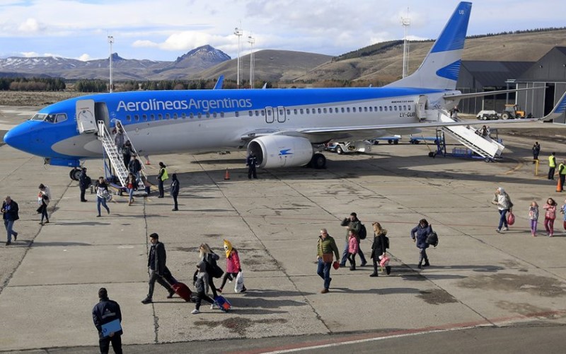 Los aeropuertos de Neuquén y Chapelco registraron un fuerte crecimiento en abril