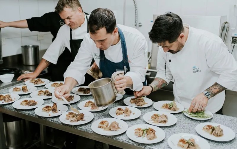 Traful Invita celebra su 12º edición y se consolida en la cocina patagónica