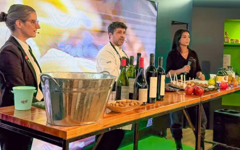 Vinos, sabores y turismo: Neuquén se destaca en la Expo Rural 2026